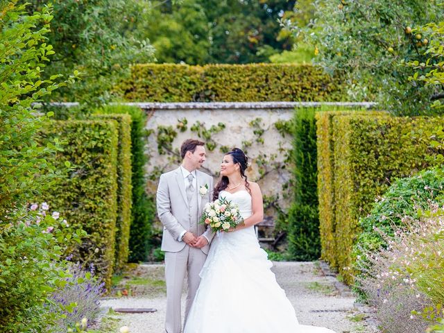 Le mariage de Romain et Jennyfer à Magny-les-Hameaux, Yvelines 24