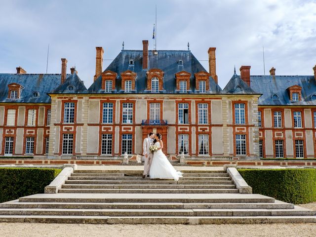 Le mariage de Romain et Jennyfer à Magny-les-Hameaux, Yvelines 27