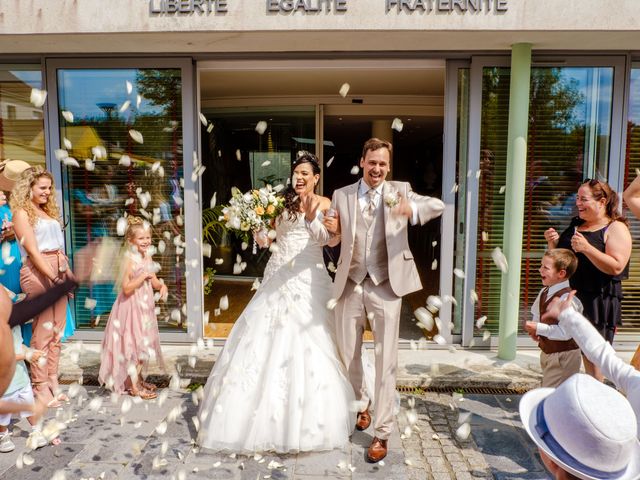 Le mariage de Romain et Jennyfer à Magny-les-Hameaux, Yvelines 46