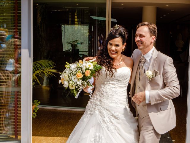 Le mariage de Romain et Jennyfer à Magny-les-Hameaux, Yvelines 49