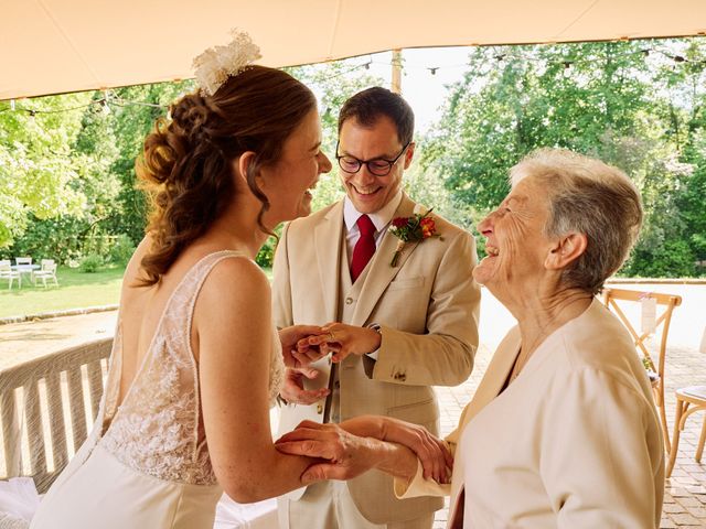 Le mariage de Antoine et Aurélie à Mirabel-et-Blacons, Drôme 32