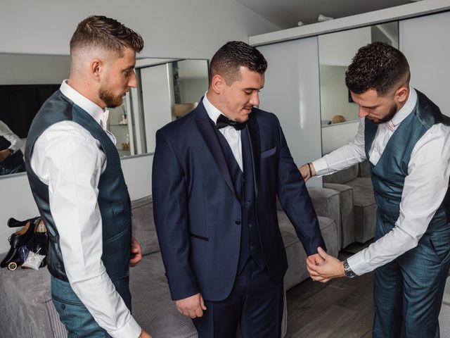 Le mariage de Victor et Doriane à La Boissière-École, Yvelines 1