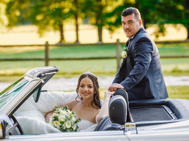 Le mariage de Victor et Doriane à La Boissière-École, Yvelines 32