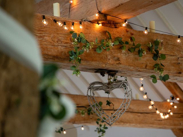 Le mariage de James et Valérie à Yerville, Seine-Maritime 17