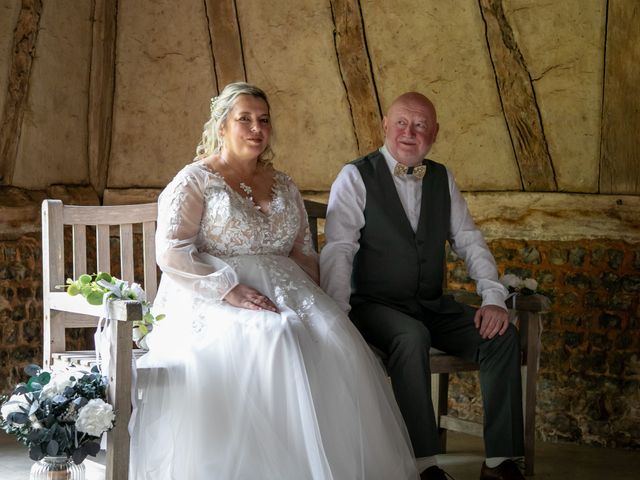 Le mariage de James et Valérie à Yerville, Seine-Maritime 76