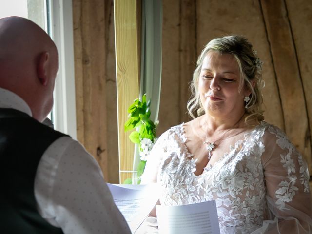 Le mariage de James et Valérie à Yerville, Seine-Maritime 77