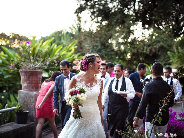 Le mariage de Manolo et Annie à Lambesc, Bouches-du-Rhône 22