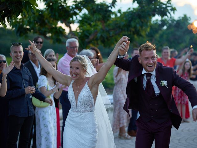 Le mariage de Charlène et Théo à Roquebrune-sur Argens, Var 57