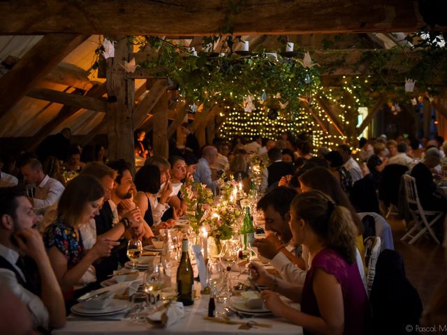 Le mariage de Alexandre et Elsa à Paris, Paris 16