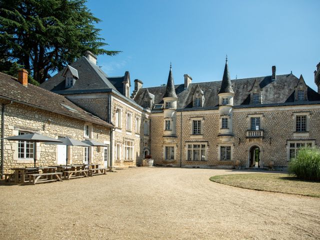 Le mariage de Oliver et Sarah à Angoulême, Charente 29