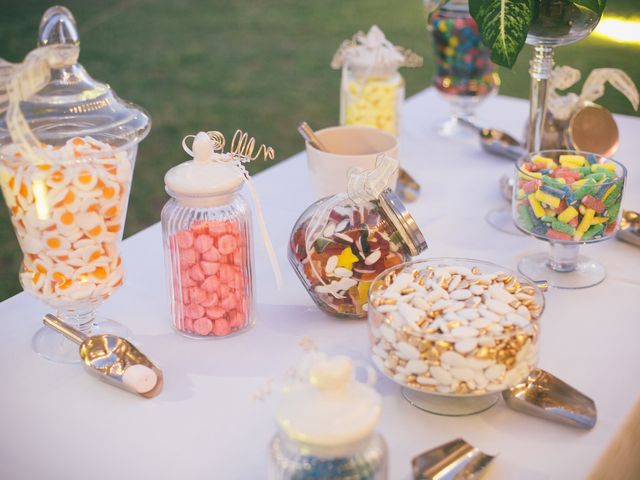 Le mariage de Julien et Virginie à Marseille, Bouches-du-Rhône 16