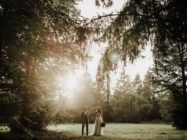 Le mariage de Florian et Charlotte à Assesse, Namur 16