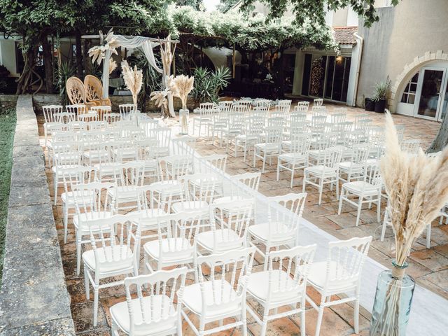 Le mariage de Dylan et Angélique à Nîmes, Gard 16