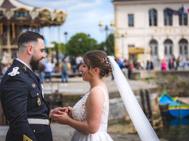 Le mariage de Alexandre et Manon à Honfleur, Calvados 14