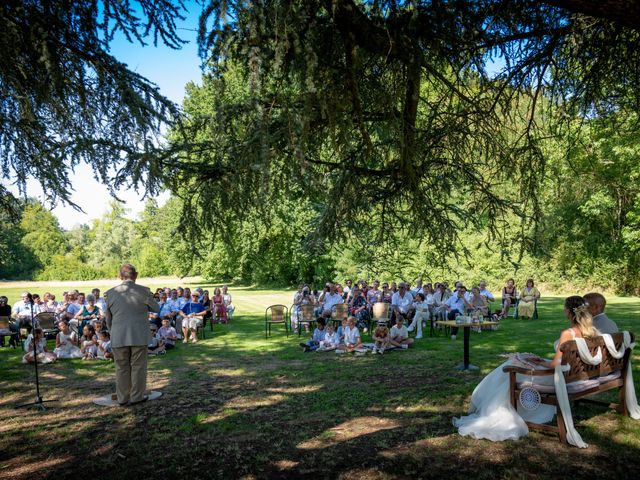 Le mariage de Arnaud et Elodie à Montargis, Loiret 18