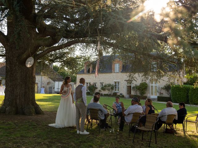 Le mariage de Arnaud et Elodie à Montargis, Loiret 32