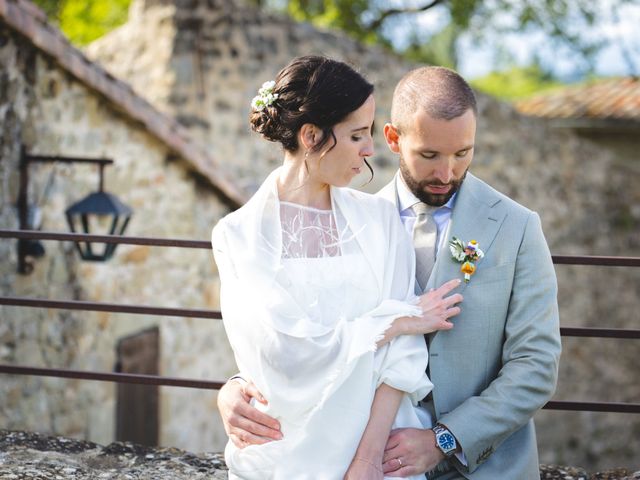 Le mariage de Louis et Julie à Le Poët-Célard, Drôme 16