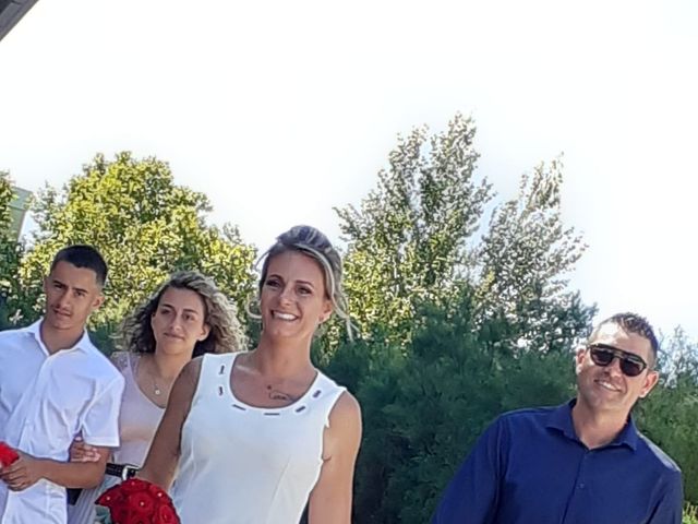 Le mariage de Christophe  et Olivia à Istres, Bouches-du-Rhône 27