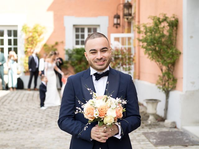 Le mariage de Corentin et Julia à Les Écrennes, Seine-et-Marne 9