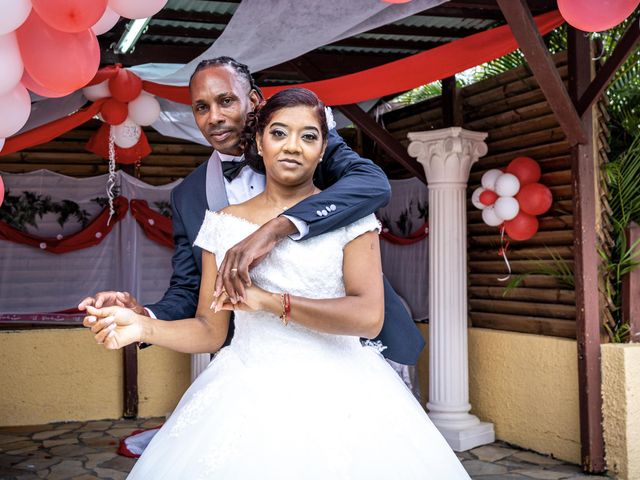 Le mariage de Rony et Estelle à Saint-François, Guadeloupe 32