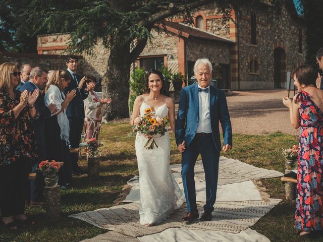 Le mariage de Mitch et Lauriane à Cordelle, Loire 56