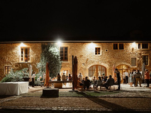 Le mariage de Richard et Emma à Lacenas, Rhône 35