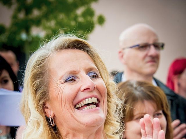 Le mariage de Romain et Marie à Pont-de-Roide, Doubs 16