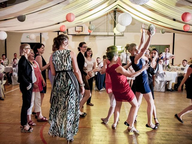 Le mariage de Romain et Marie à Pont-de-Roide, Doubs 28