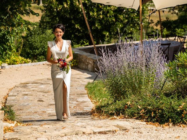 Le mariage de Charles et Meryem à Nyons, Drôme 12