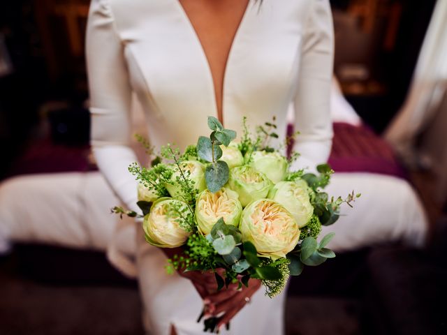 Le mariage de Nicolas et Arzu à Dijon, Côte d&apos;Or 15