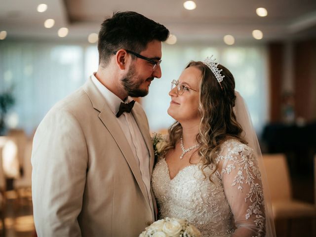 Le mariage de Arthur et Aïsela à Les Pavillons-sous-Bois, Seine-Saint-Denis 19