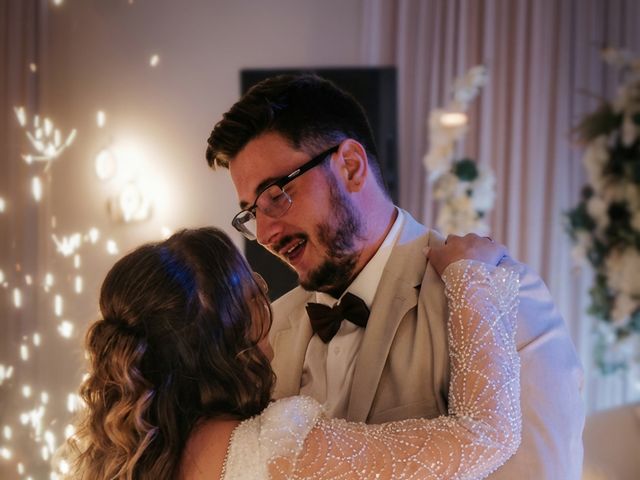 Le mariage de Arthur et Aïsela à Les Pavillons-sous-Bois, Seine-Saint-Denis 20