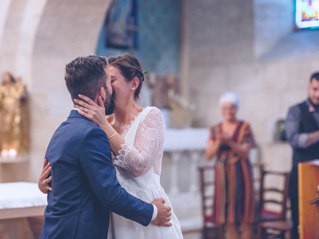 Le mariage de Sébastien et Caroline à Lignan-de-Bordeaux, Gironde 48