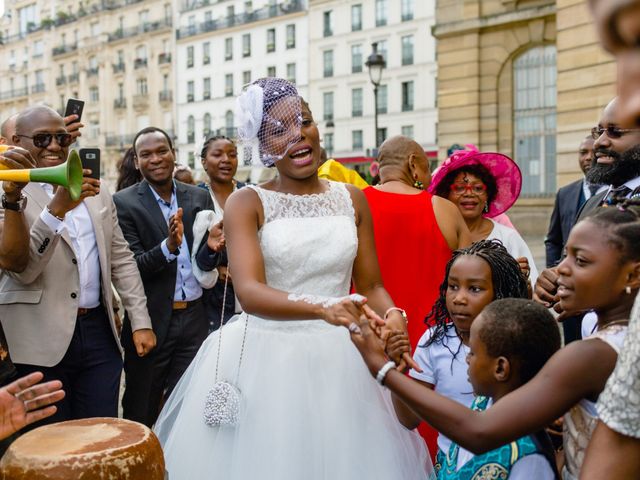 Le mariage de Zoubair et Coralie à Paris, Paris 44
