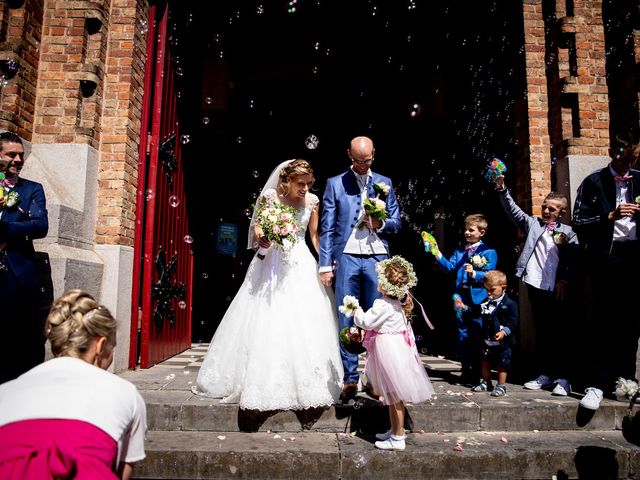 Le mariage de Emmanuel et Stéphanie à Bailleul, Nord 67