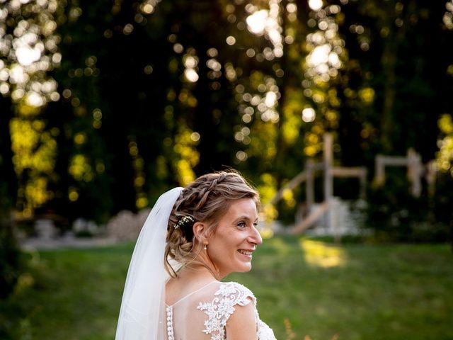 Le mariage de Emmanuel et Stéphanie à Bailleul, Nord 97