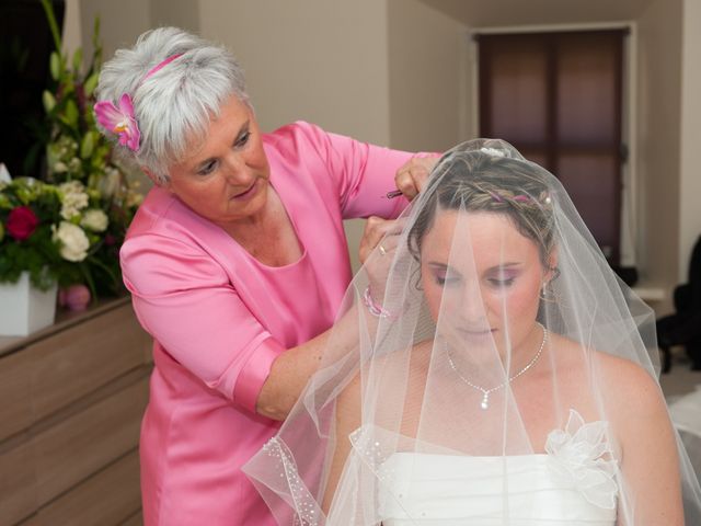 Le mariage de Aurélien et Vanessa à Saint-Georges-de-Commiers, Isère 4