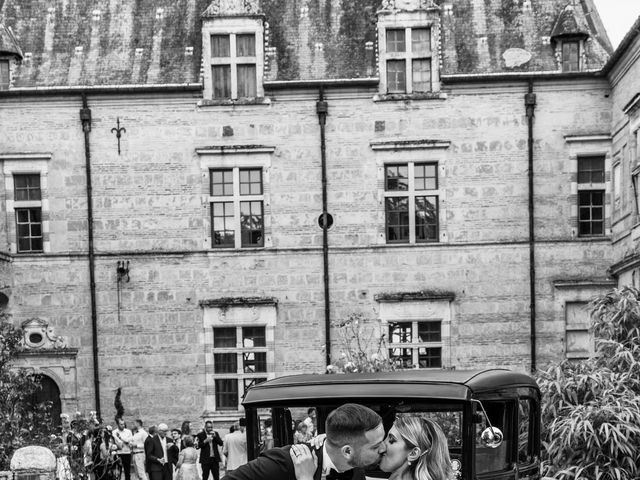 Le mariage de Adrien et Léa à Cazaux-Savès, Gers 83