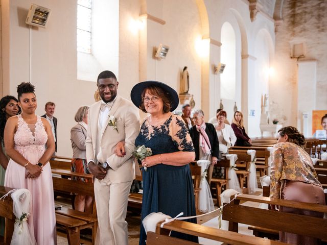 Le mariage de Collins et Justine à Savigné, Vienne 13