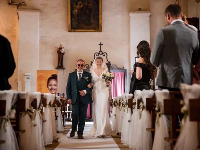 Le mariage de Collins et Justine à Savigné, Vienne 15