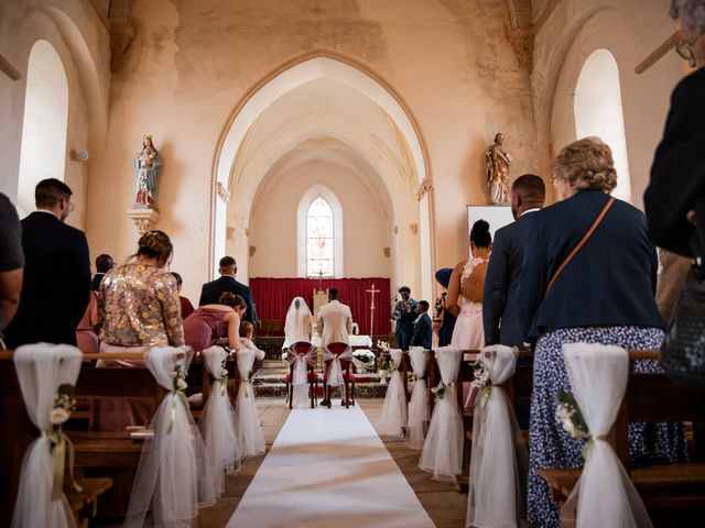 Le mariage de Collins et Justine à Savigné, Vienne 20