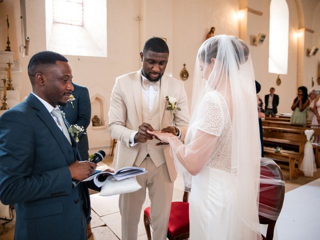 Le mariage de Collins et Justine à Savigné, Vienne 22