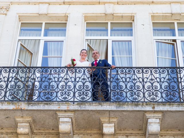 Le mariage de Yannick et Aline à Montignac-Charente, Charente 59