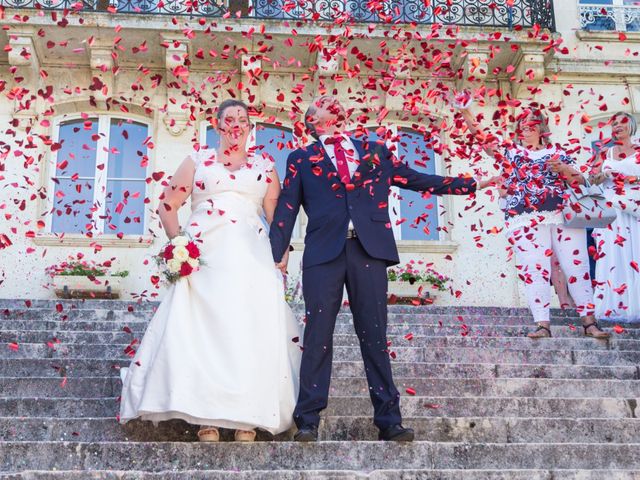 Le mariage de Yannick et Aline à Montignac-Charente, Charente 2