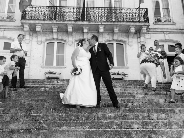 Le mariage de Yannick et Aline à Montignac-Charente, Charente 65