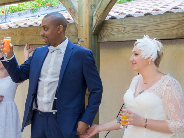 Le mariage de Laury et Charlène à Saint-Laurent-d&apos;Agny, Rhône 12