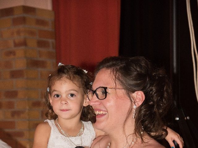 Le mariage de Loïc et Cindy à Barbonne-Fayel, Marne 12