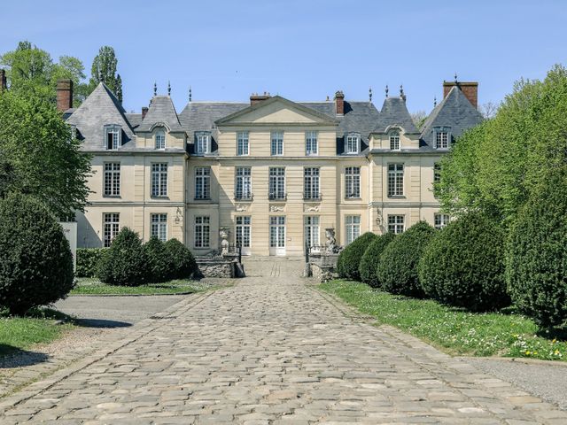 Le mariage de Romain et Marion à Le Mesnil-Saint-Denis, Yvelines 33