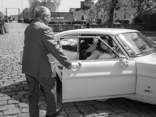 Le mariage de Romain et Marion à Le Mesnil-Saint-Denis, Yvelines 42