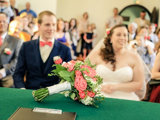 Le mariage de Romain et Marion à Le Mesnil-Saint-Denis, Yvelines 65